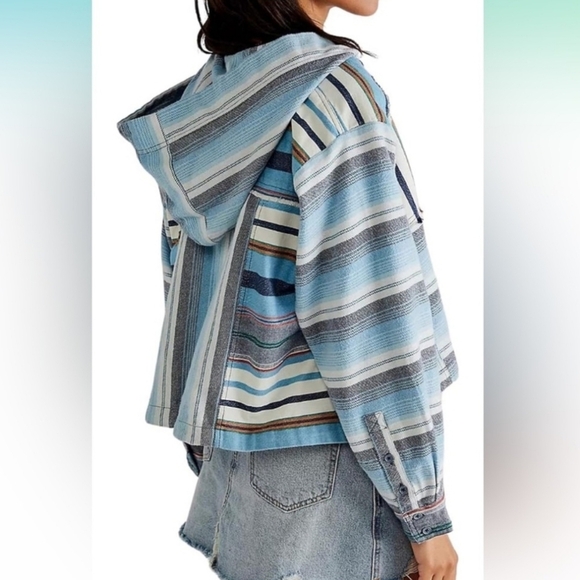 We The Free Willowa Hoodie Chambray Combo Oversized Size Medium - Picture 3 of 16